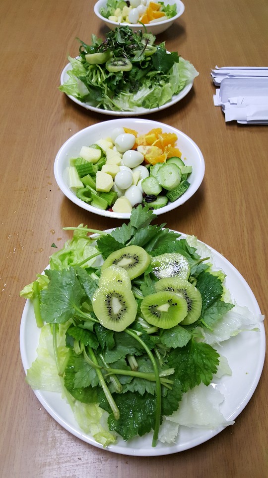 임직원 전체 친목도모 치킨파티  ( 2019 .4 )의 사진 5