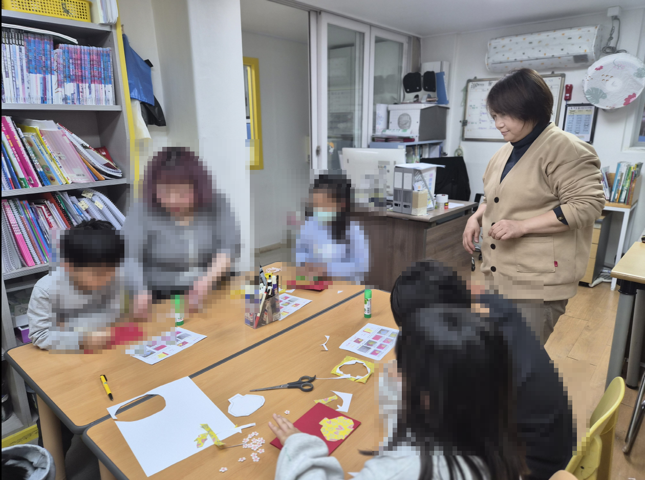 지역아동센터  한지공예수업 재료및 재능기부(26.01.09)의 사진 4
